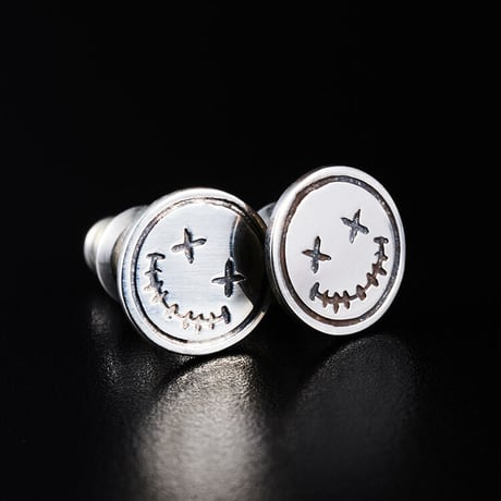 ZOMBIE SMILEY PIERCE