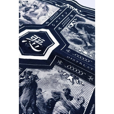 DISTRUST BANDANA