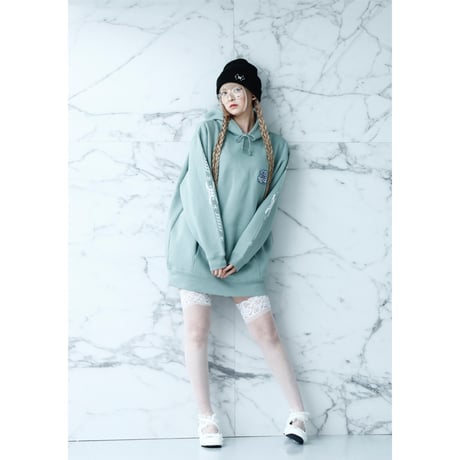 AKUTO HOODIE (SMOKY GREEN)