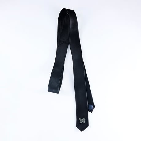 STUDSED NARROW TIE