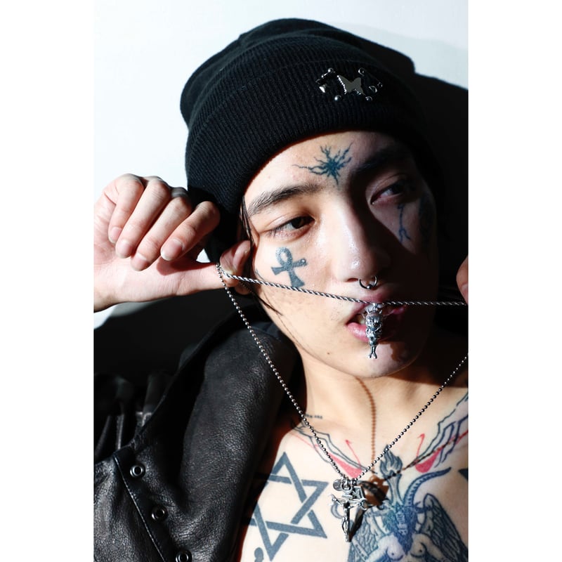 未使用・タグ付！イタリア製USUALISラインストーンニット帽 CRAZY STUDS KNITCAP | million dollar orchestra