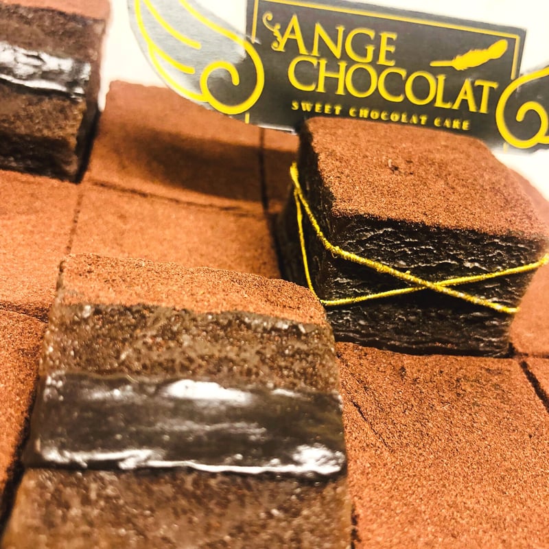 天使ショコラケーキ 15切 | 長崎お土産すみや