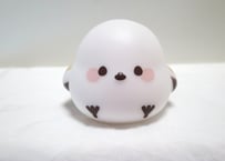 プカプカシマエナガ（座り）