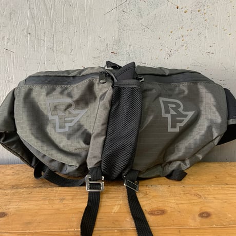 Race Face   Stash Quick Rip 1.5L Bag