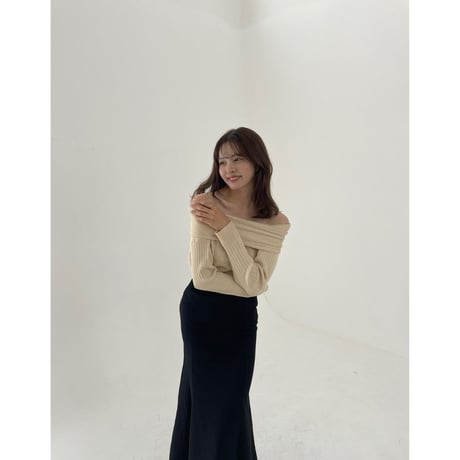 elegant off shoulder knit "ivory"