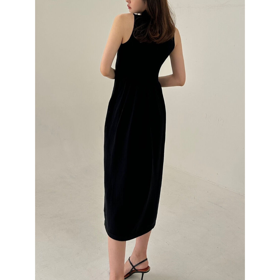 elegant flea nosleeve knit onepiece black | LOVAN' elegant flea nosleeve knit onepiece black | LOVAN'