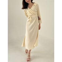 dreep back belt v onepiece ivory
