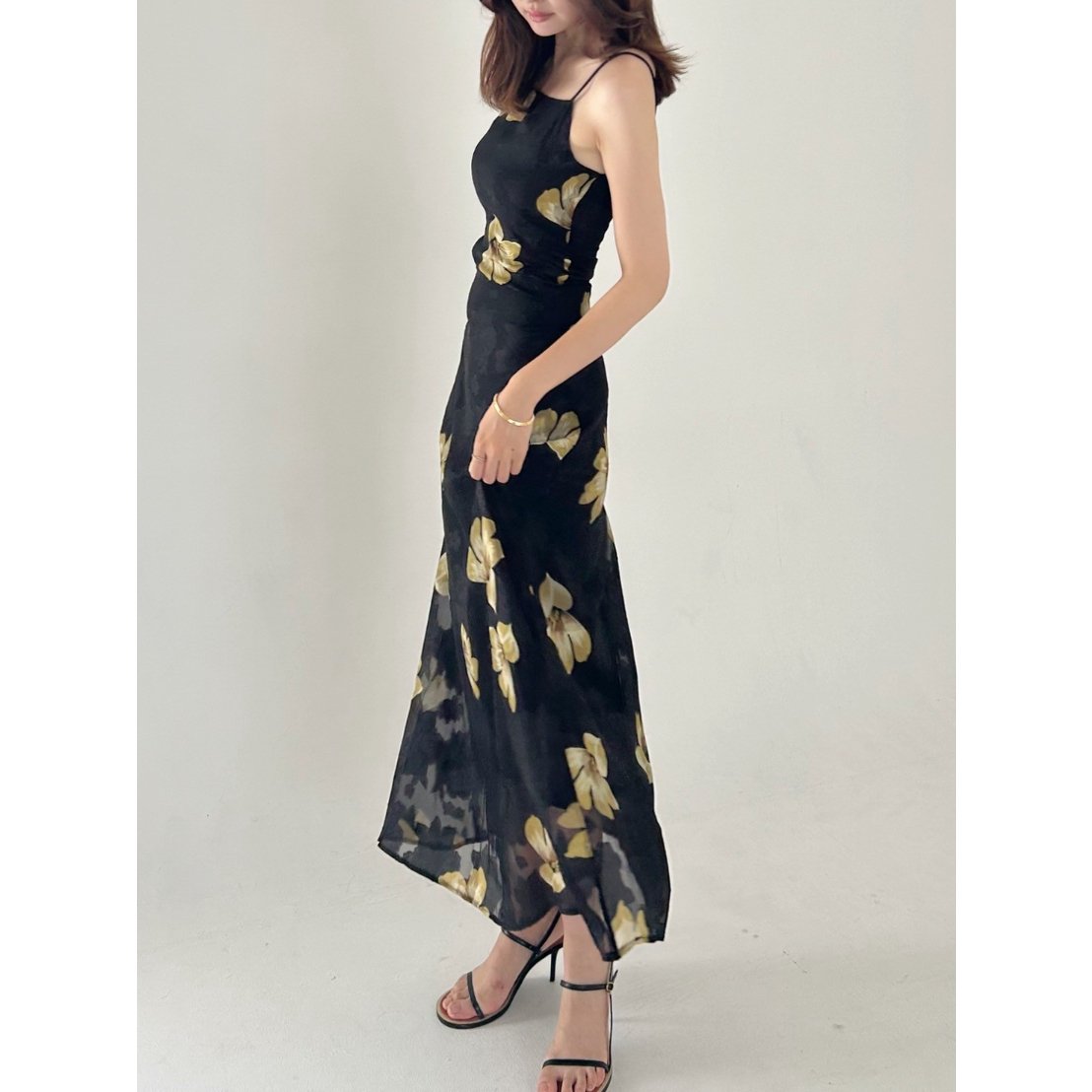 sophisticate flower cami onepiece | LOVAN 