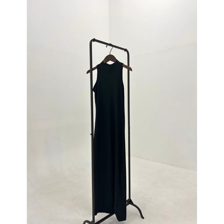 back slit nosleeve onepiece