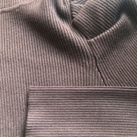 slit turtle power shoulder onepiece "brown"