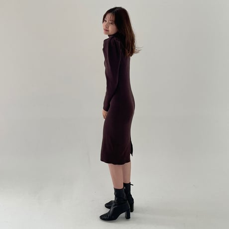 slit turtle power shoulder onepiece "brown"