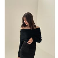 shoulder out rive knit "black"