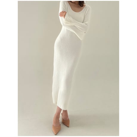 u neck line elegant onepiece beige white