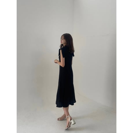 collar accent onepiece "black"