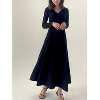 classical v neck elegant flea onepiece "black"