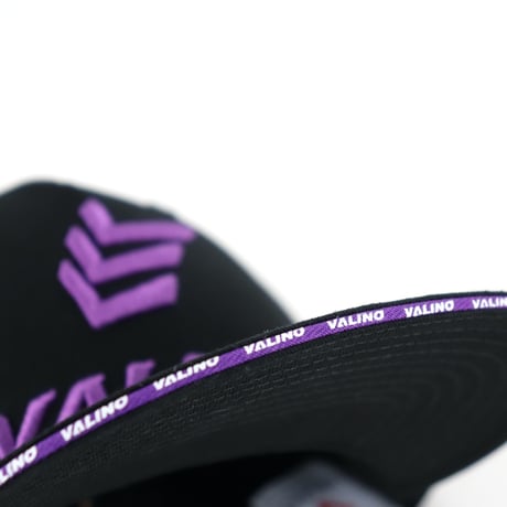 残りあと僅か‼VALINO キャップ BLACK パープル刺繍ロゴ  【VA-CAP-033】