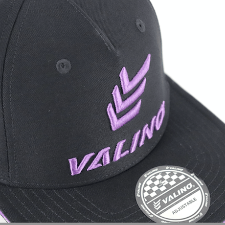残りあと僅か‼VALINO キャップ BLACK パープル刺繍ロゴ  【VA-CAP-033】