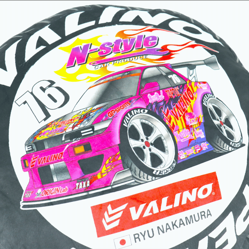中村龍選手xVALINOタイヤ型クッション | VALINO TOKYO OFFICAL STORE