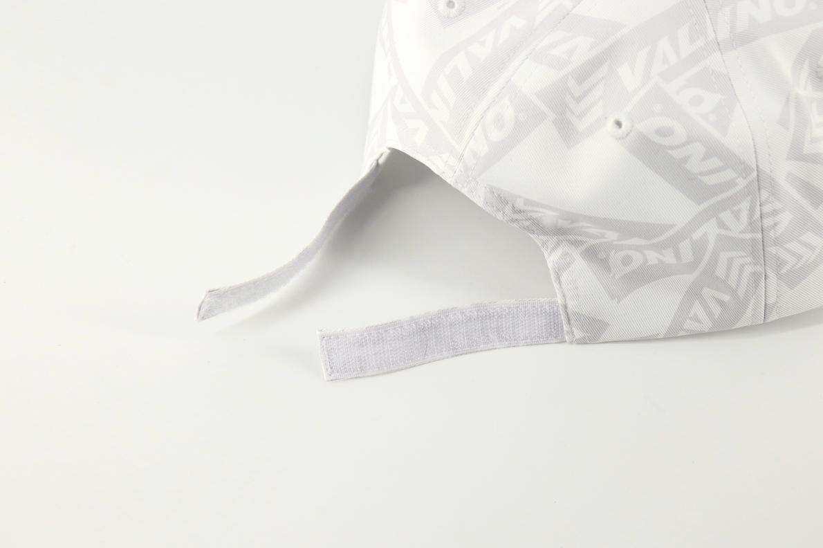 VALINOステッカーボムデザインキャップ WHITE 【VA-CAP-022】 | VAL