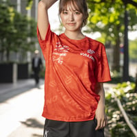 VALINO 赤ドライメッシュTシャツステッカーボムデザイン