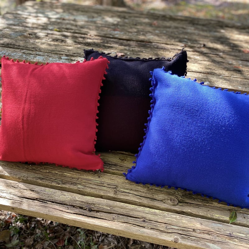 ペルーの手作り刺繍　アルパカブレンド　クッションカバー　伝統的な刺繍　45x45 ペルーの手作り刺繍 アルパカブレンド クッションカバー 伝統的