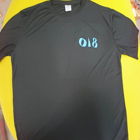 018トレーニングシャツ　600〜700円