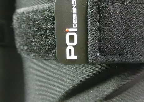 POi LEG-E01-SB2 ハニカムフォーム レッグプロテクター (左右2枚セット)