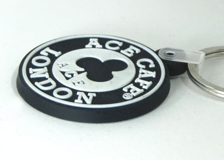 N005KY「ACE CAFE LONDON」ラウンド ラバーキーホールダー