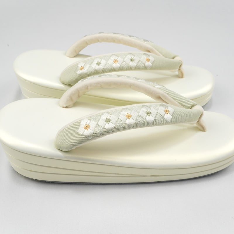 アンティーク　ぽっこり草履　鶴羽 アンティーク ぽっこり草履 鶴羽