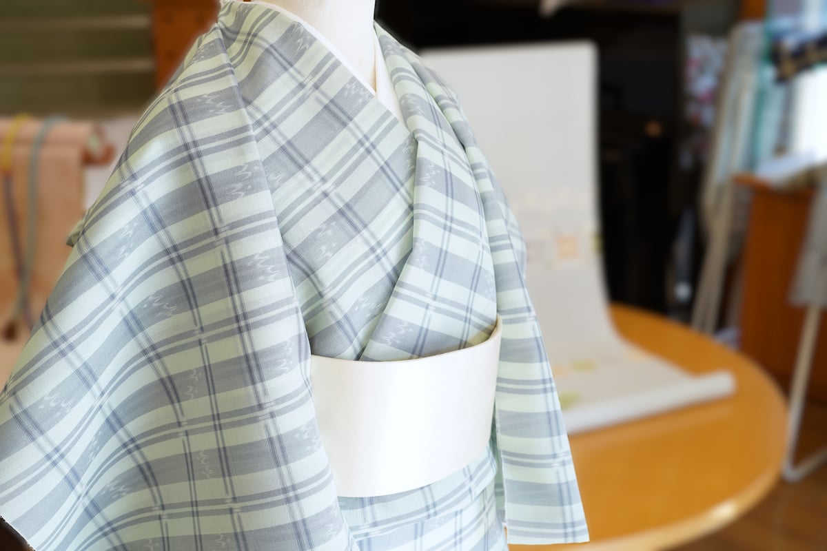琉球かすり「壁上布・夏紬・格子・水色」 | MINOKO STORE