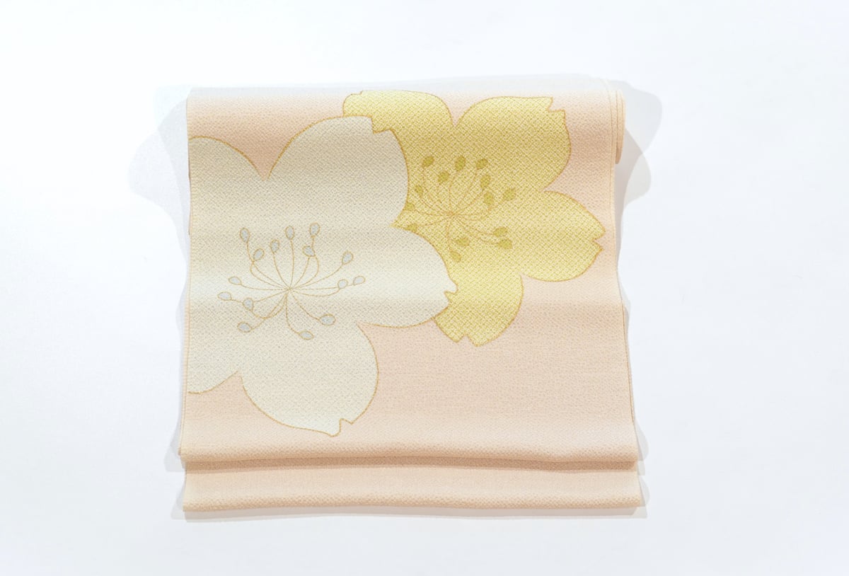 九寸帯(名古屋帯)「ちりめん染帯・疋田桜・象牙色」 | MINOKO STORE 九寸帯(名古屋帯)「ちりめん染帯・疋田桜・象牙色」 | MINOKO STORE