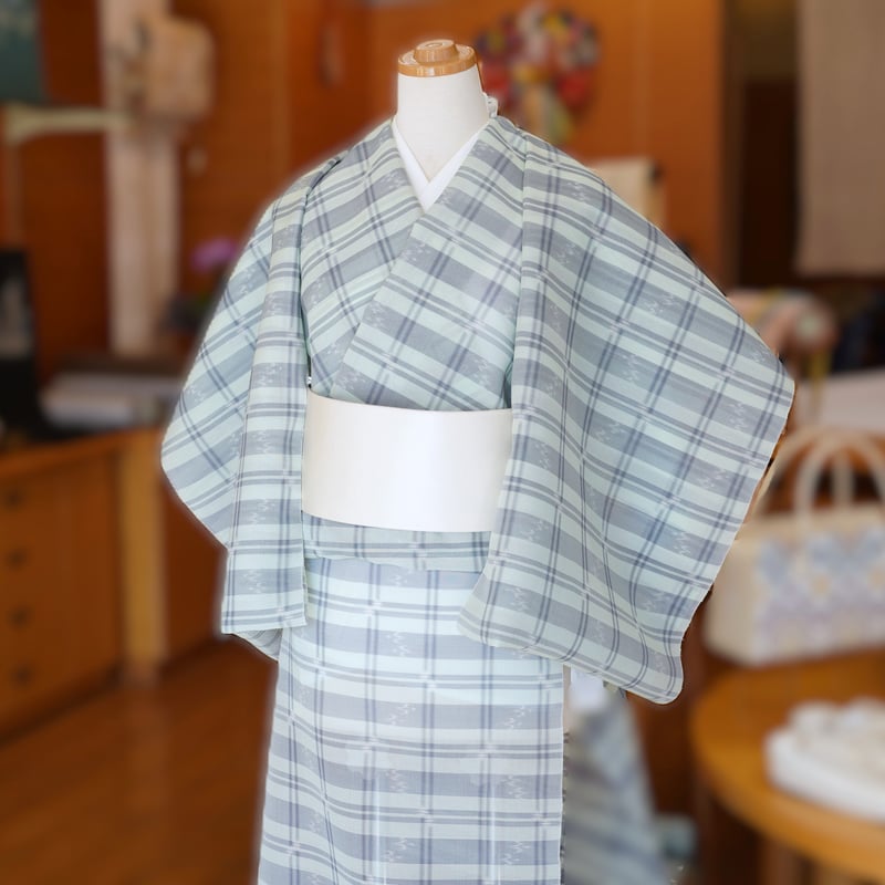 琉球かすり「壁上布・夏紬・格子・水色」 | MINOKO STORE