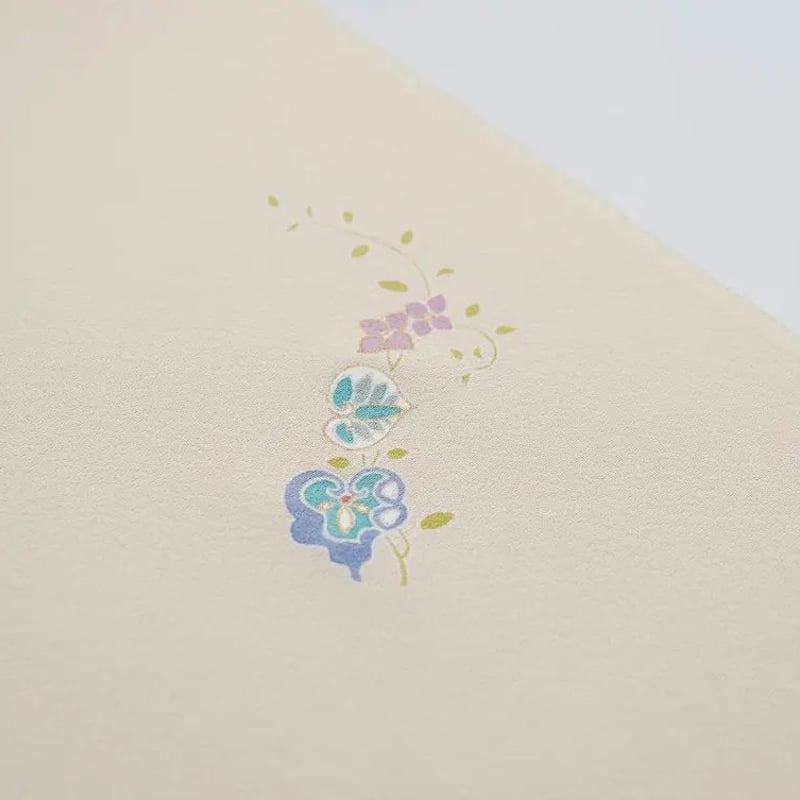 うろこ印 大塚の白生地 正絹縮緬 ボルドーこげ茶 葵文様 飛び柄小紋 袷 未使用 シルック 反物 着物 小紋 飛び柄 セミフォーマル 洗える 袷 単衣