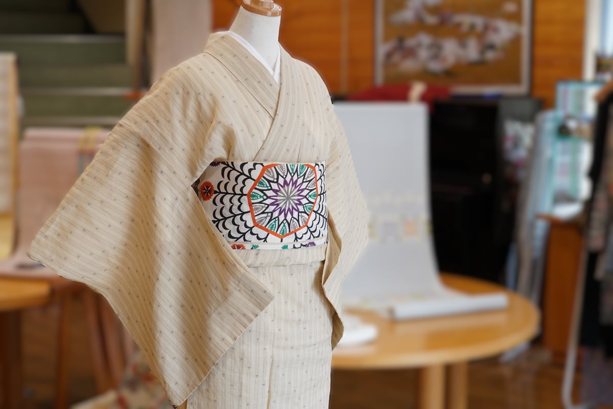 九寸帯（名古屋帯）「栗山工房・ムガシルク・唐花円文」 | MINOKO STORE