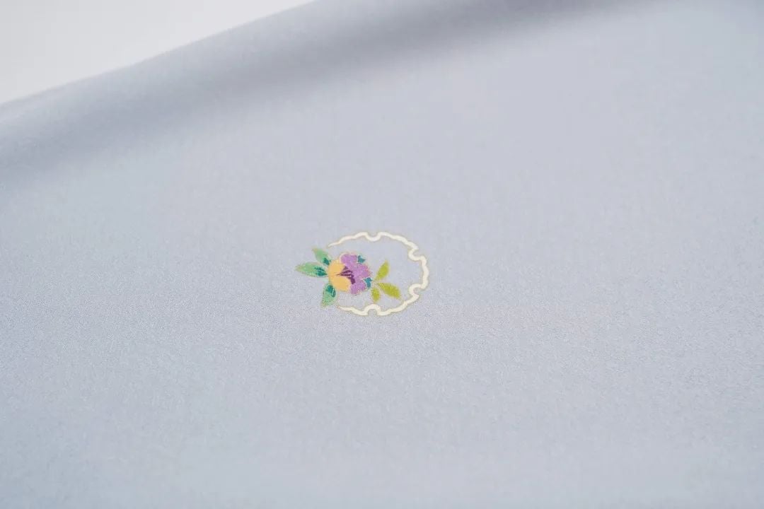 小紋「飛び柄小紋・雪輪花紋」 | MINOKO STORE