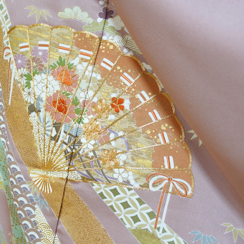 色留袖「京友禅・扇面ちらし・薄桜色」 | MINOKO STORE