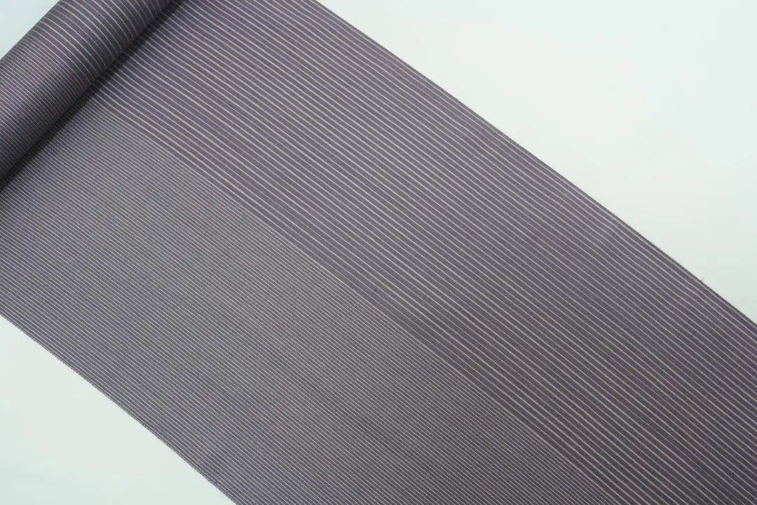 小千谷紬「樋口隆司・単衣～夏衣向き・湯揉み絹縮・ふわり