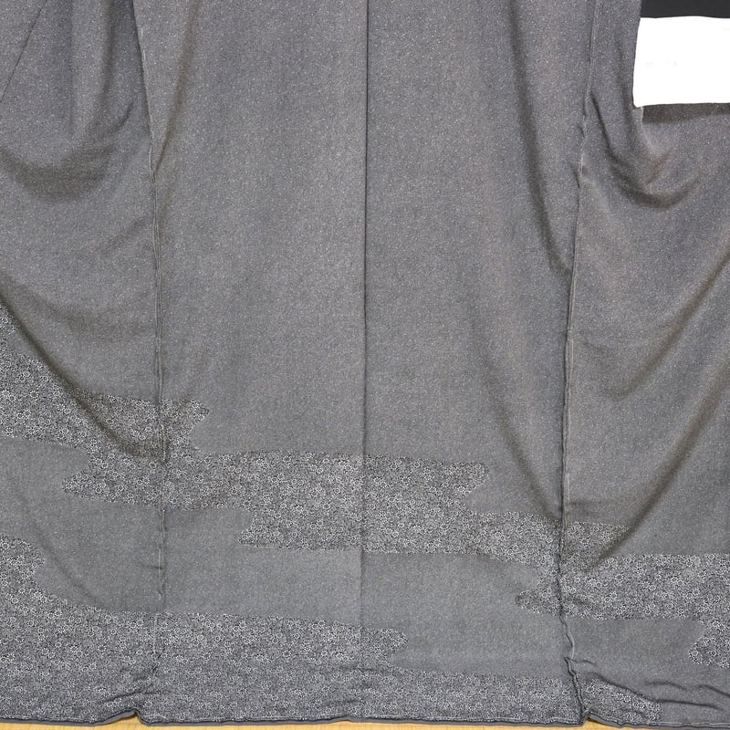 小紋　江戸小紋　鮫小紋　華紋　花模様　モノトーン　着物　075a d 小紋 江戸小紋 鮫小紋 華紋 花模様 モノトーン 着物 075a d