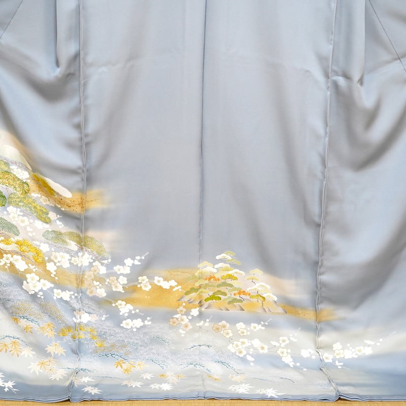 つくし様⭐❣️最高峰❣️手描き友禅逸品落款入り五つ紋入り色留め袖鳳凰金糸帯セット 色留袖「京友禅・松づくし・水浅葱色」 | MINOKO STORE