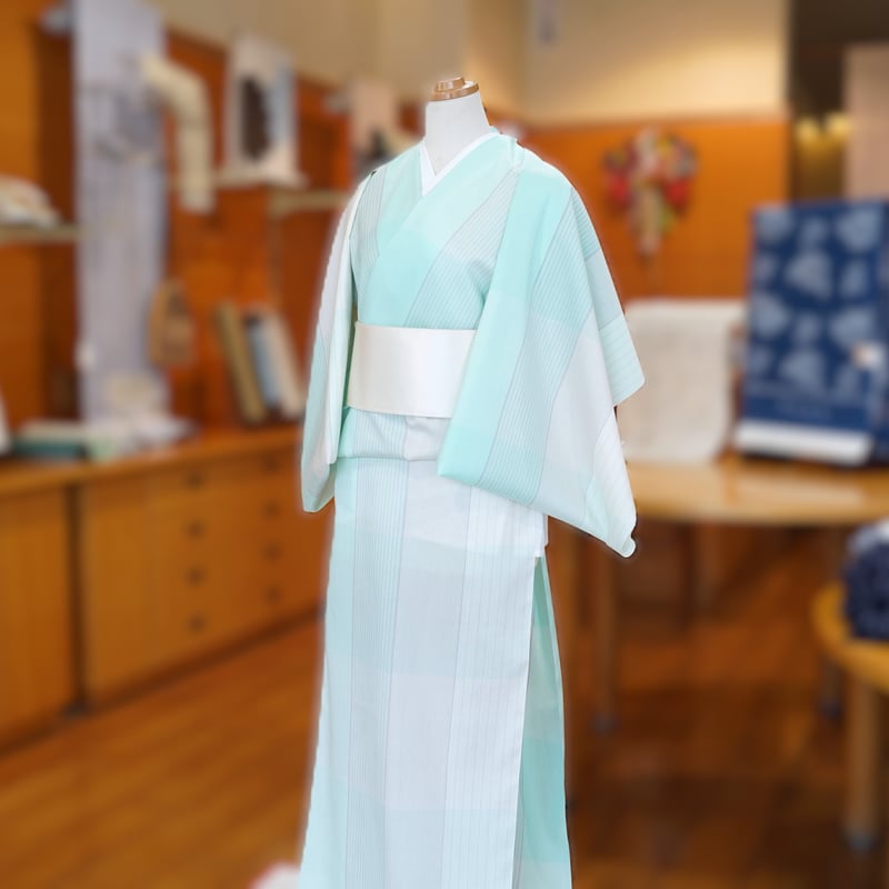 376 小千谷紬（夏物）単衣 小千谷紬「樋口隆司・単衣～夏衣向き・湯揉み絹縮・遊び格子