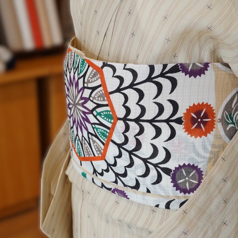九寸帯(名古屋帯)「栗山工房・ムガシルク・唐花円文」 | MINOKO STORE 九寸帯(名古屋帯)「栗山工房・ムガシルク・唐花円文」 | MINOKO STORE