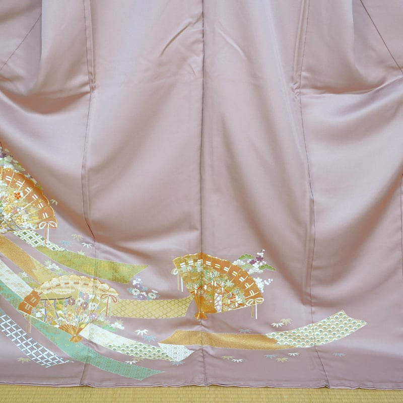 色留袖「京友禅・扇面ちらし・薄桜色」 | MINOKO STORE