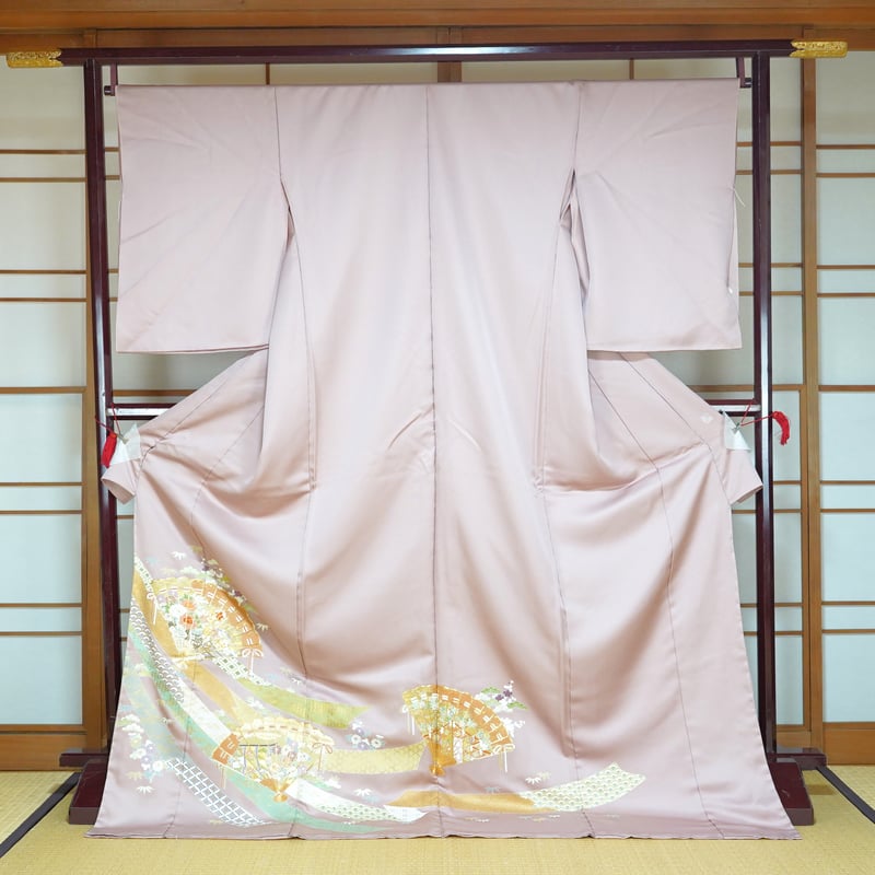 色留袖「京友禅・扇面ちらし・薄桜色」 | MINOKO STORE