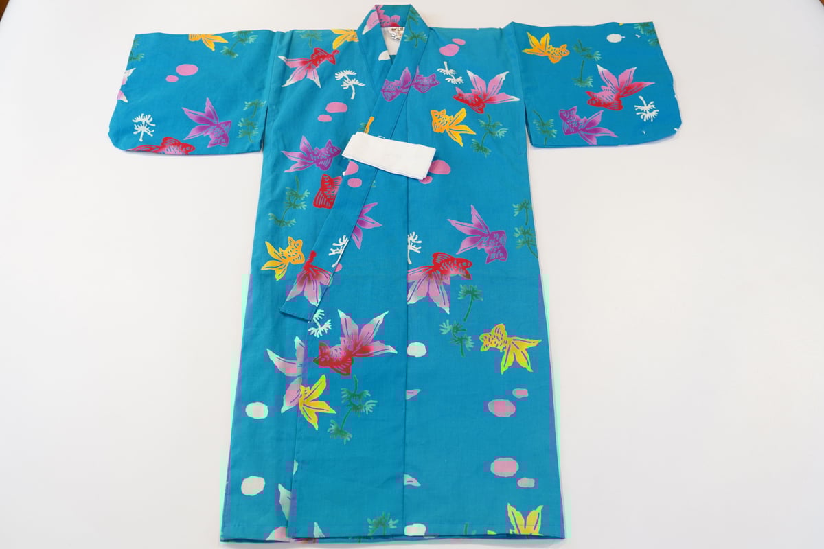 ともとも 蝶とお友達 | リヤドロ公式オンライン