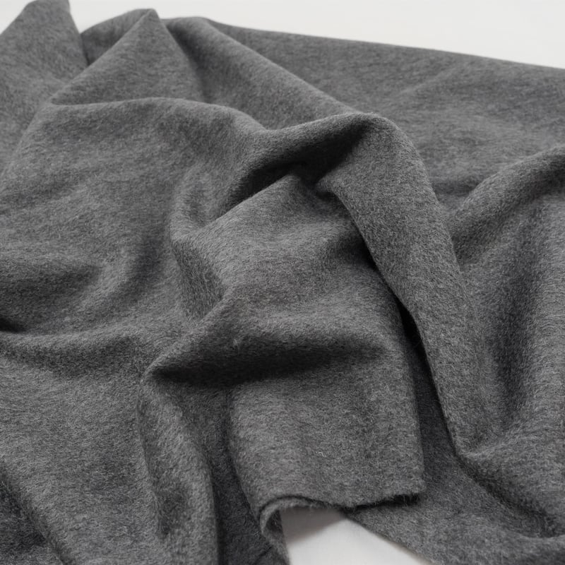 comoli  カシミヤ100%大判ストール　新品未使用 限定30％OFF】カシミヤ100％大判サイズストール cashmere