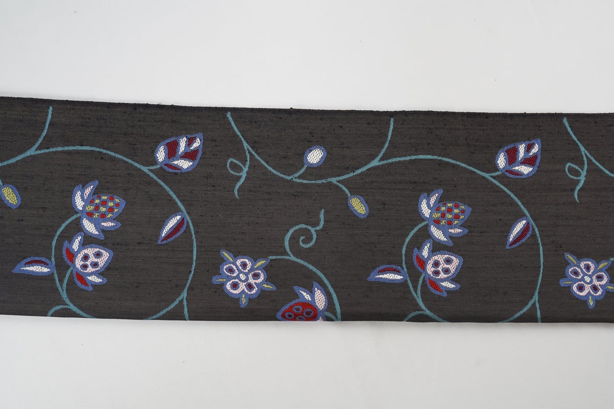 九寸(名古屋帯)「洛風林・英国いちご文」 | MINOKO STORE