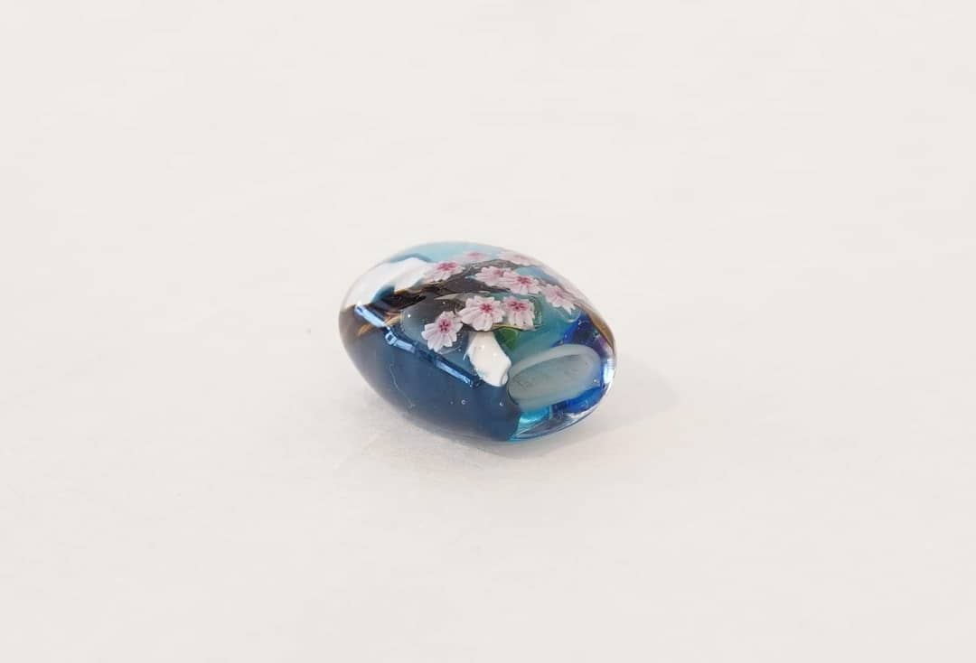 帯留「蜻蛉玉・ガラス製・桜」 | MINOKO STORE