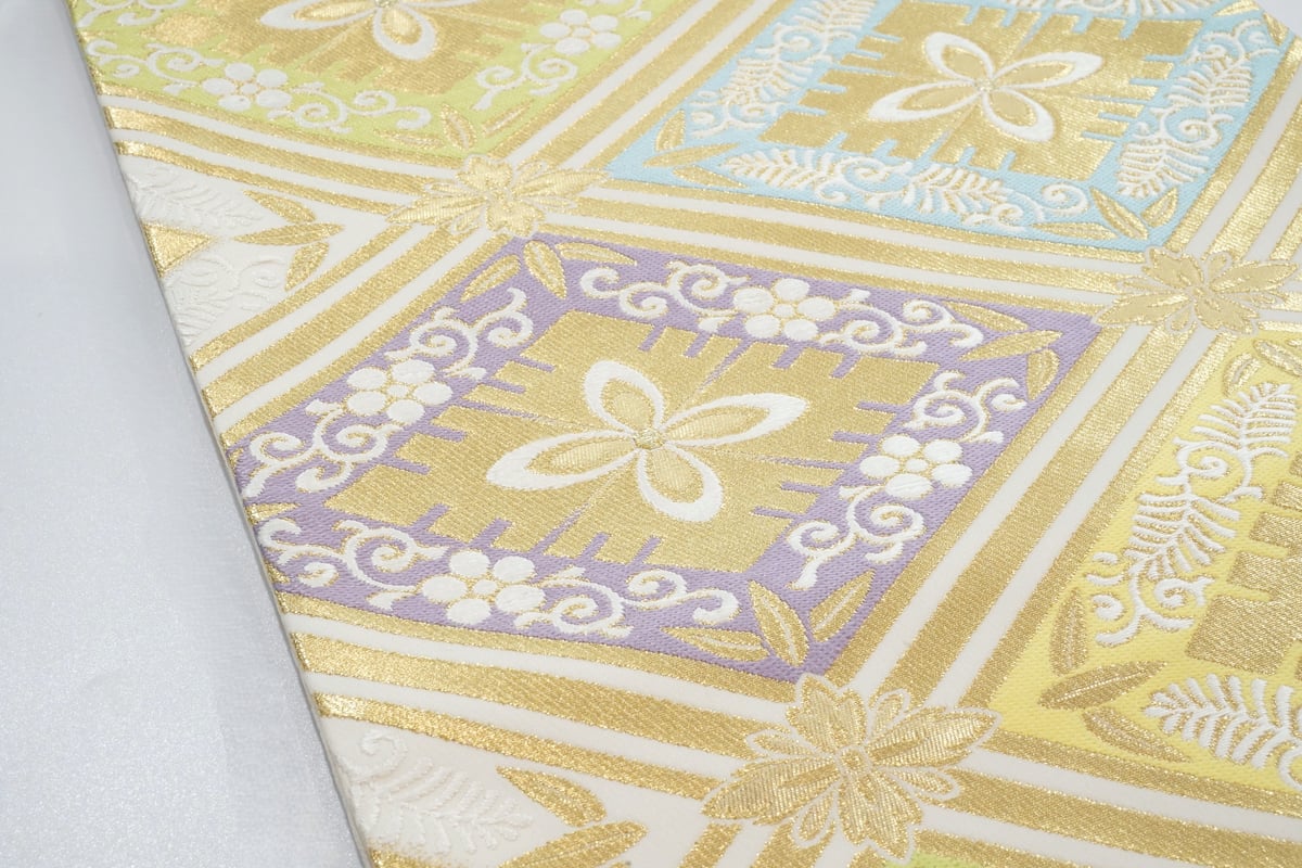 袋帯「美術工芸啓・押し本漆本金箔 生引き糸・舞楽菱」 | MINOKO STORE