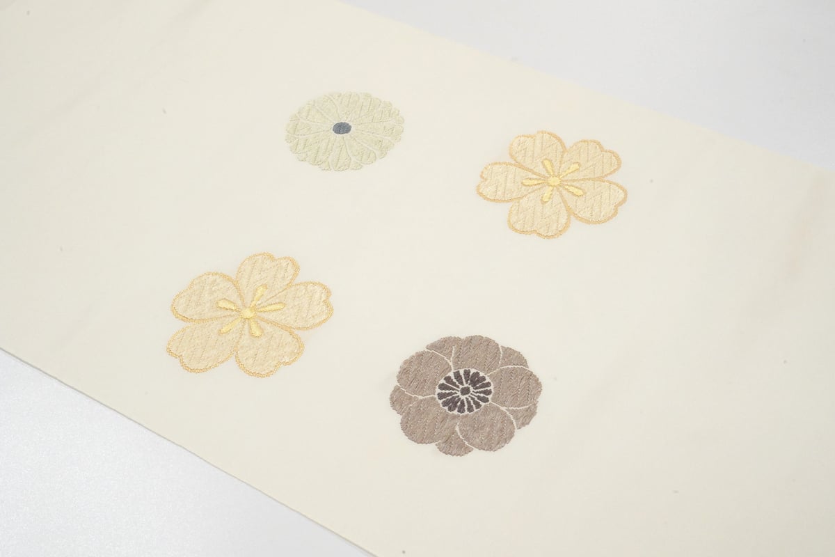 名古屋帯 九寸 京都 西陣 織り柄 簪 こっぽり兎 桜 梅 中古 kp2082 名古屋帯 九寸 京都 西陣 織り柄 簪 こっぽり兎 桜 梅 中古