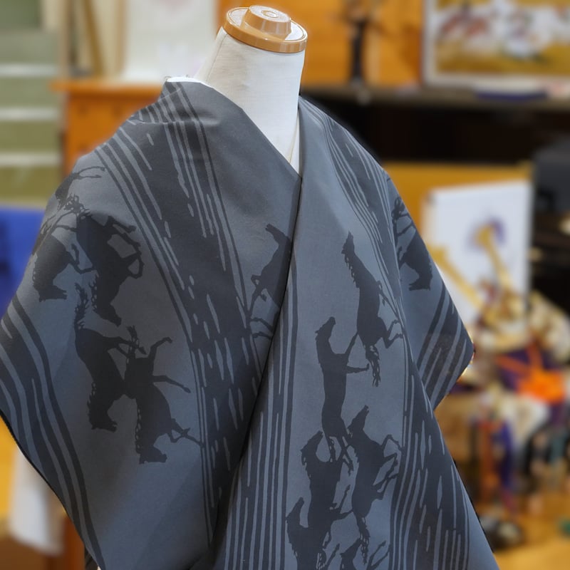 竺仙浴衣「キングサイズ・宮下真理子・馬九行久（うまくいく